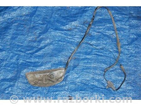 ФОТО Протитуманна фара для Mazda 5 CR (2006-2010) Київ