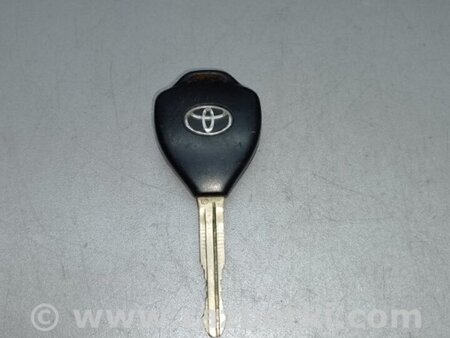ФОТО Ключ запалювання для Toyota Venza Київ