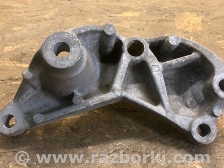 ФОТО Кронштейн крепления КПП для Ford Mondeo 5 (08.2014 - 10.2019) Київ