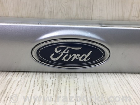 ФОТО Накладка кришки багажника для Ford Fiesta Mk6 (2008-2017) Київ