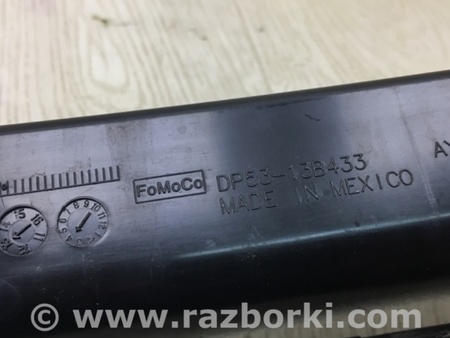 ФОТО Ліхтар внутрішній для Lincoln MKZ II (12-16) Київ