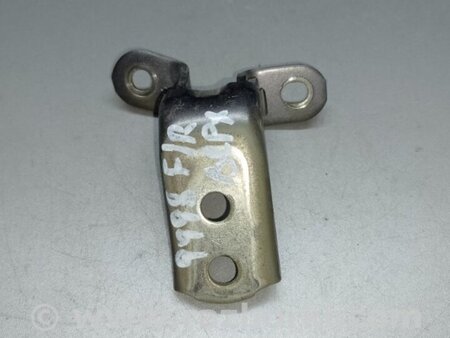 ФОТО Петля двері верхня для Toyota Sienna (11-16) Київ