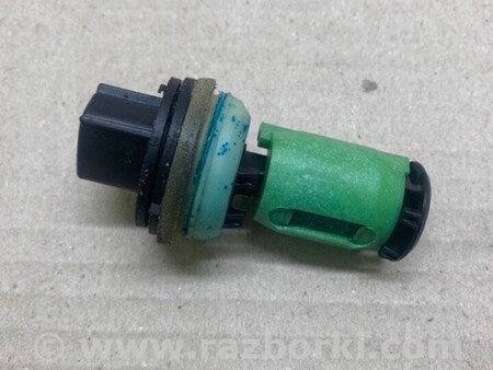 ФОТО Датчик рівня бачка омивача для Toyota Avalon XX30 (12.2004-10.2012) Київ