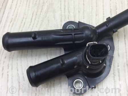 ФОТО Трійник системи охолодження для Toyota Camry 70 XV70 (17-23) Київ