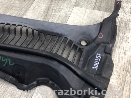 ФОТО Пластик під лобове скло / Жабо для Lincoln MKZ II (12-16) Київ