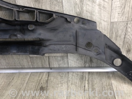 ФОТО Накладка замка капота для Toyota Venza Київ