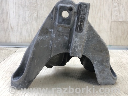 ФОТО Кронштейн двигуна для Cadillac ATS (2012-2019) Київ