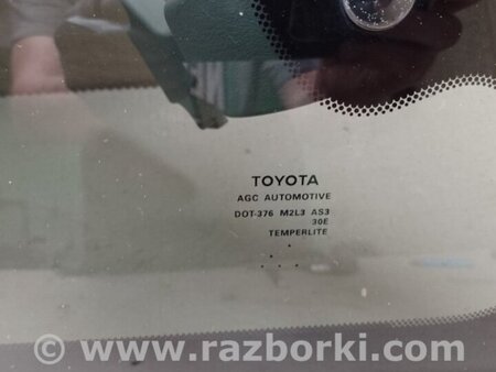 ФОТО Скло у кузов для Toyota Sienna (11-16) Київ