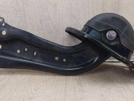 ФОТО Важіль задньої підвіски поздовжній для Toyota Camry 70 XV70 (17-23) Київ