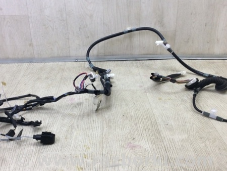 ФОТО Проводка кришки багажника. для Toyota Venza Київ