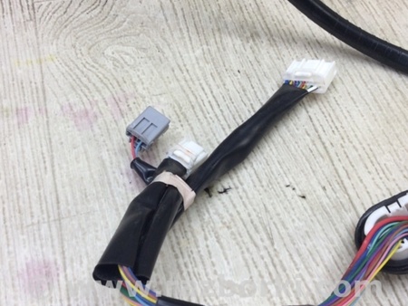 ФОТО Проводка кришки багажника. для Toyota Venza Київ