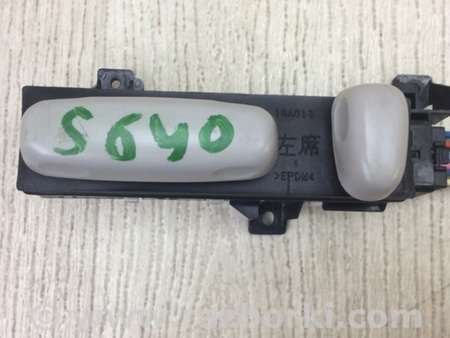 ФОТО блок кнопок пам'яті сидінь для Toyota Venza Київ