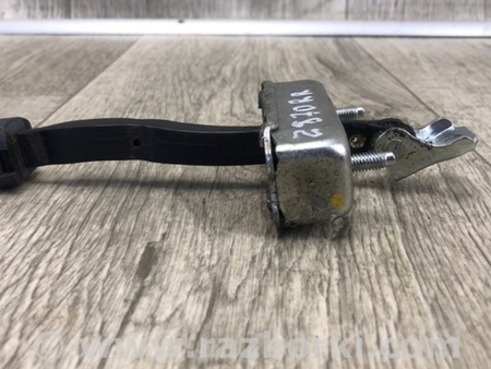 ФОТО Обмежувач дверей для Toyota Camry 70 XV70 (17-23) Київ