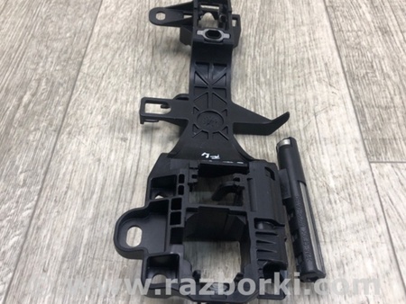 ФОТО Кронштейн ручки дверей для Toyota Camry 70 XV70 (17-23) Київ