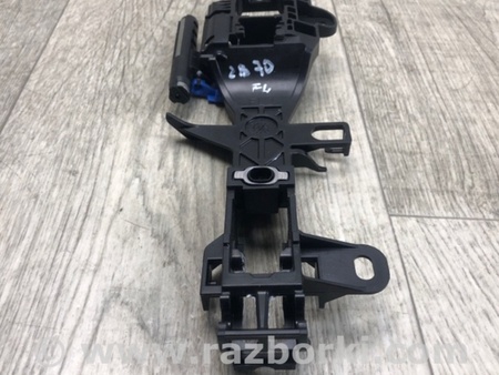 ФОТО Кронштейн ручки дверей для Toyota Camry 70 XV70 (17-23) Київ