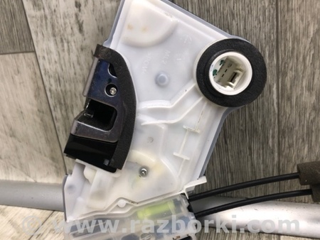 ФОТО Замок двері для Toyota Camry 70 XV70 (17-23) Київ