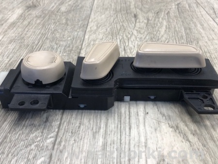 ФОТО блок кнопок пам'яті сидінь для Toyota Camry 70 XV70 (17-23) Київ