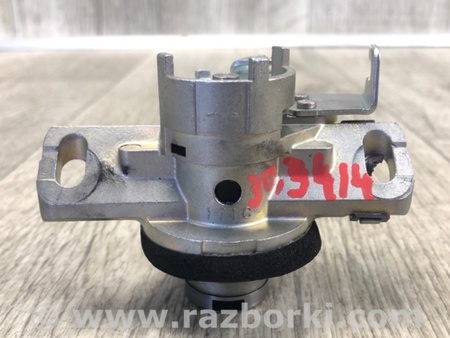 ФОТО Личинка замку багажника для Toyota Camry 70 XV70 (17-23) Київ