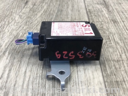 ФОТО Блок управления дверей для Toyota Prius III XW30 (09-15) Київ