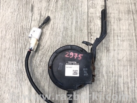 ФОТО Сигнал для Toyota Prius III XW30 (09-15) Київ