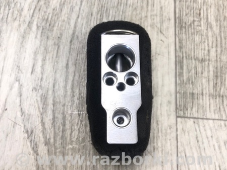 ФОТО Клапан кондиціонера для Toyota Prius III XW30 (09-15) Київ