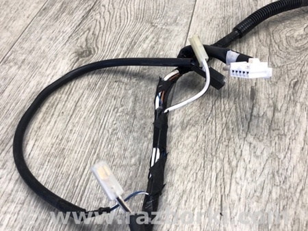 ФОТО Проводка дверей багажника для Toyota Prius III XW30 (09-15) Київ