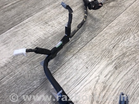 ФОТО Проводка дверей багажника для Toyota Prius III XW30 (09-15) Київ