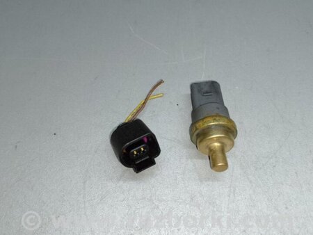 ФОТО Датчик температури охолоджувальної рідини для Volkswagen Touareg (02-07) Київ