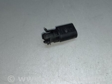 ФОТО Датчик температури зовнішнього повітря для Volkswagen Touareg (02-07) Київ