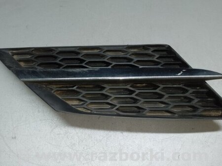 ФОТО Решітка переднього бампера для Toyota RAV-4 IV (XA40) (12-18) Київ