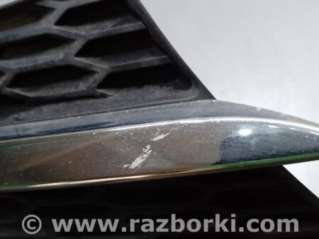 ФОТО Решітка переднього бампера для Toyota RAV-4 IV (XA40) (12-18) Київ