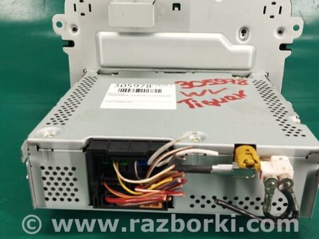 ФОТО Магнітола для Volkswagen Tiguan (11-17) Київ