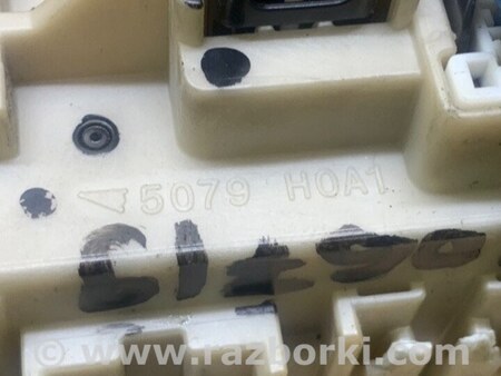 ФОТО Блок запобіжників салон для Suzuki Kizashi (2009-2014) Київ