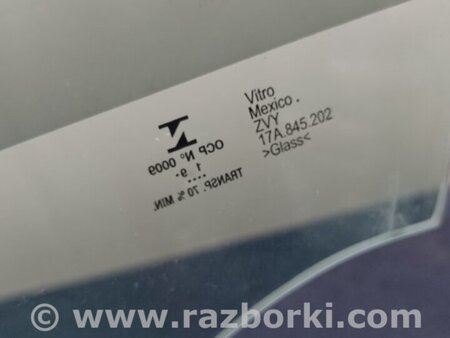 ФОТО Скло дверей для Volkswagen Jetta USA (2018-) Київ