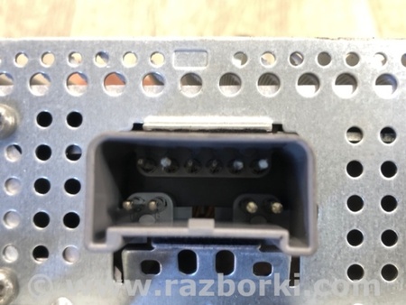 ФОТО Підсилювач звуку для Lincoln MKZ II (12-16) Київ