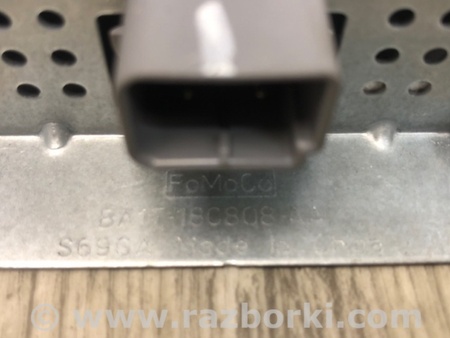 ФОТО Підсилювач звуку для Lincoln MKZ II (12-16) Київ