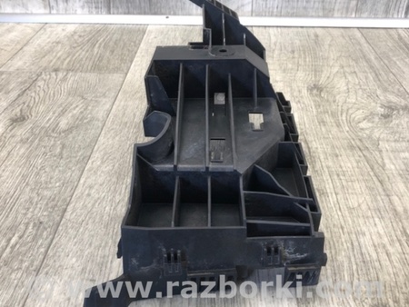 ФОТО кронштейн блоку запобіжників для Lincoln MKZ II (12-16) Київ