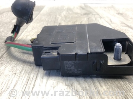 ФОТО Блок запобіжників моторний відсік для Lincoln MKZ II (12-16) Київ