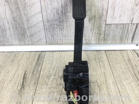ФОТО Педаль газу для Lincoln MKZ II (12-16) Київ