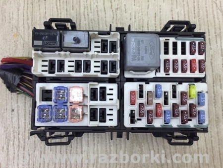 ФОТО Блок запобіжників салон для Ford Fiesta Mk6 (2008-2017) Київ