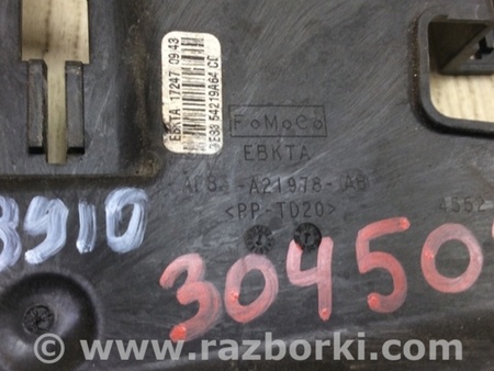 ФОТО Направляюча скла дверей для Ford Fiesta Mk6 (2008-2017) Київ