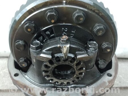 ФОТО Редуктор задній для Toyota Tundra Київ