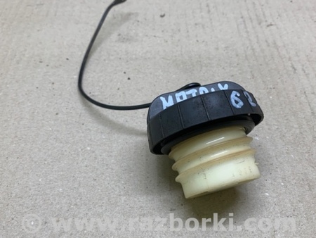 ФОТО Кришка паливного бака для Toyota Matrix Київ