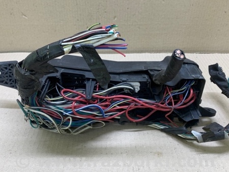 ФОТО Блок запобіжників моторний відсік для Toyota Matrix Київ