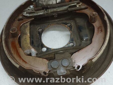 ФОТО Гальмівний механізм для Toyota Matrix Київ