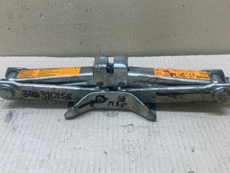 ФОТО Домкрат для Infiniti M35/M45 Київ