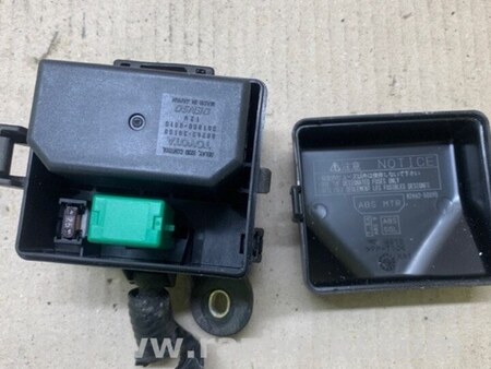 ФОТО Реле для Lexus LS430 (00-06) Київ