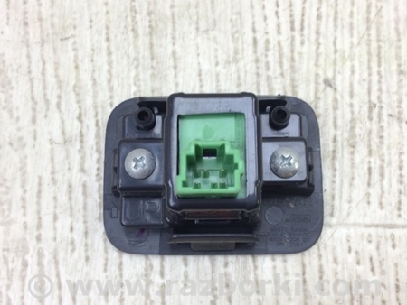 ФОТО Кнопка відкриття багажника внутрішня для Nissan Pathfinder R52 (12-21) Київ