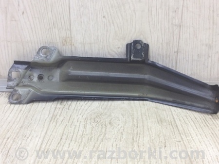 ФОТО Кронштейн крила для Nissan Pathfinder R52 (12-21) Київ