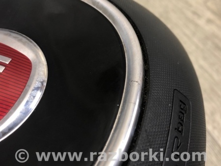 ФОТО Подушка безпеки в кермо для Fiat 500L (2014-2017) Київ